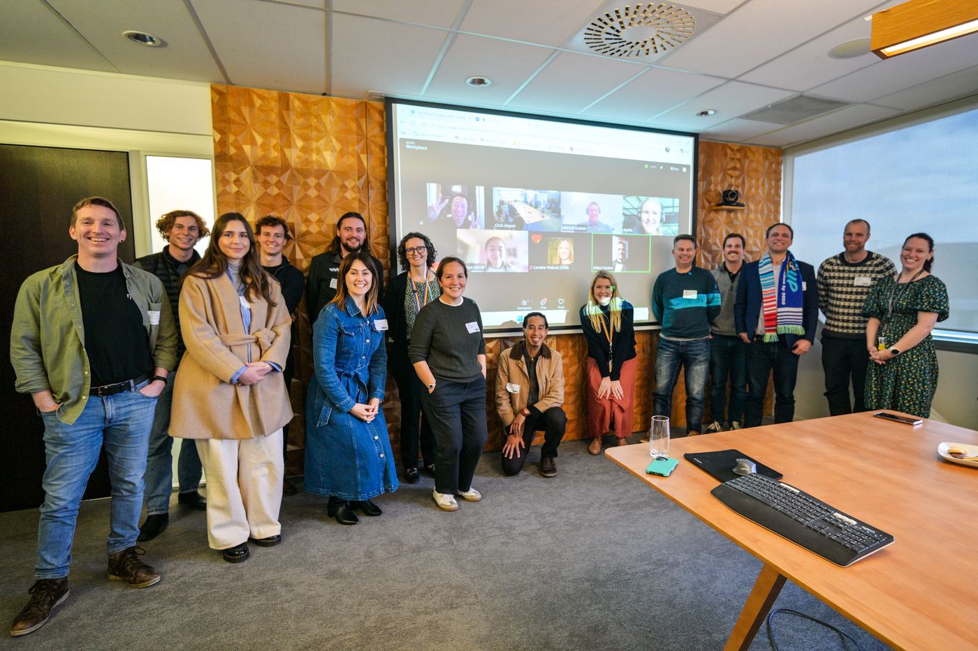 All twenty-one tour participants gathered for a group photo at Christchurch Airport